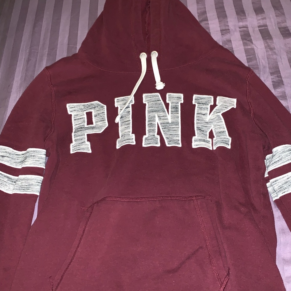 VS pink hoodie